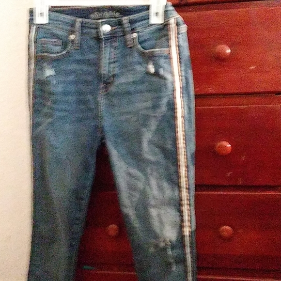 Jeans - Picture 2 of 2